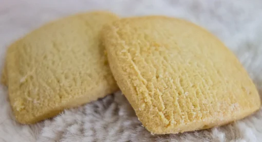 'Eight Little Ducks' All Butter Shortbread Squares 180g