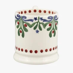 Mistletoe Garland 1/2 Pint Mug